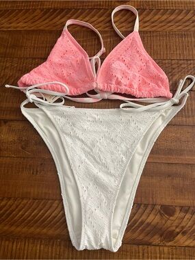 NWT Aerie FULL SET Eyelet String Triangle Top + String Tie Bottom Pink + White